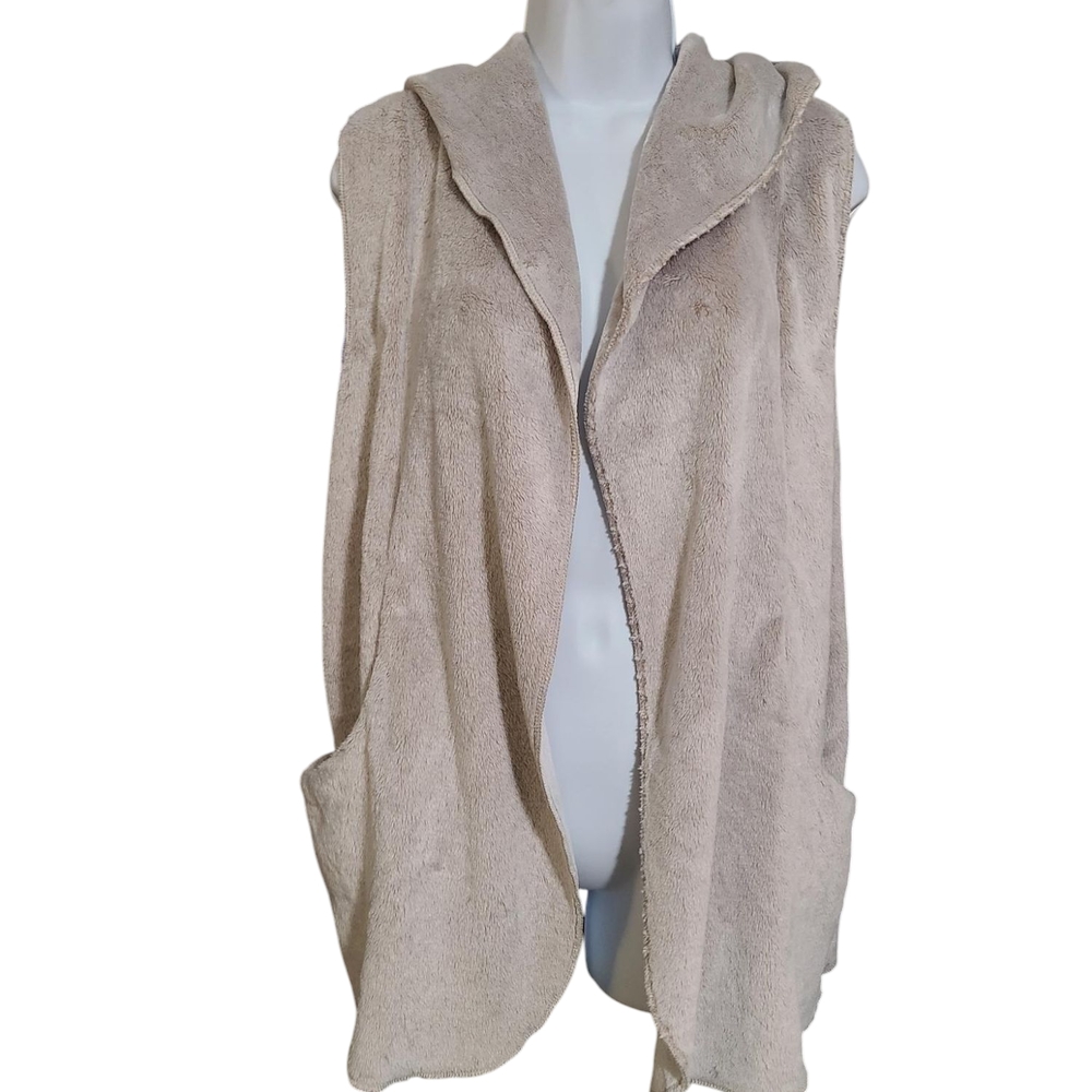 Cozy Hooded Sleeveless Vest